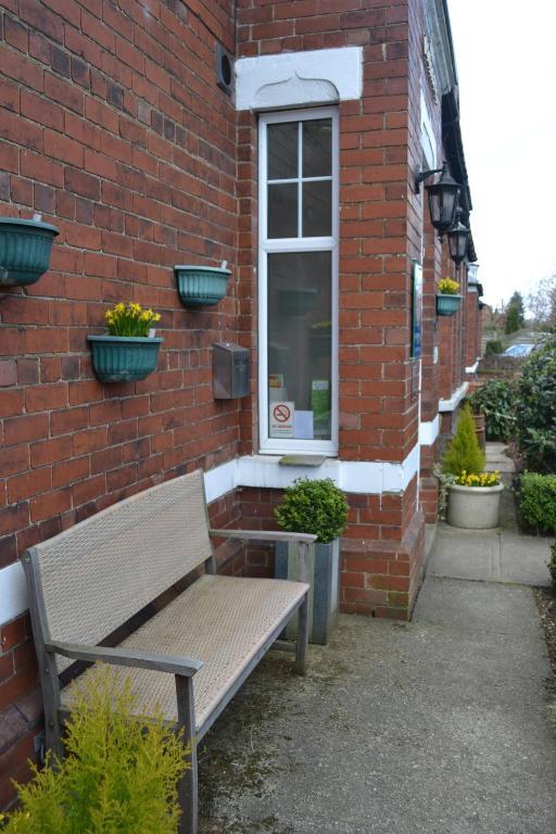 Blakeney House 4*